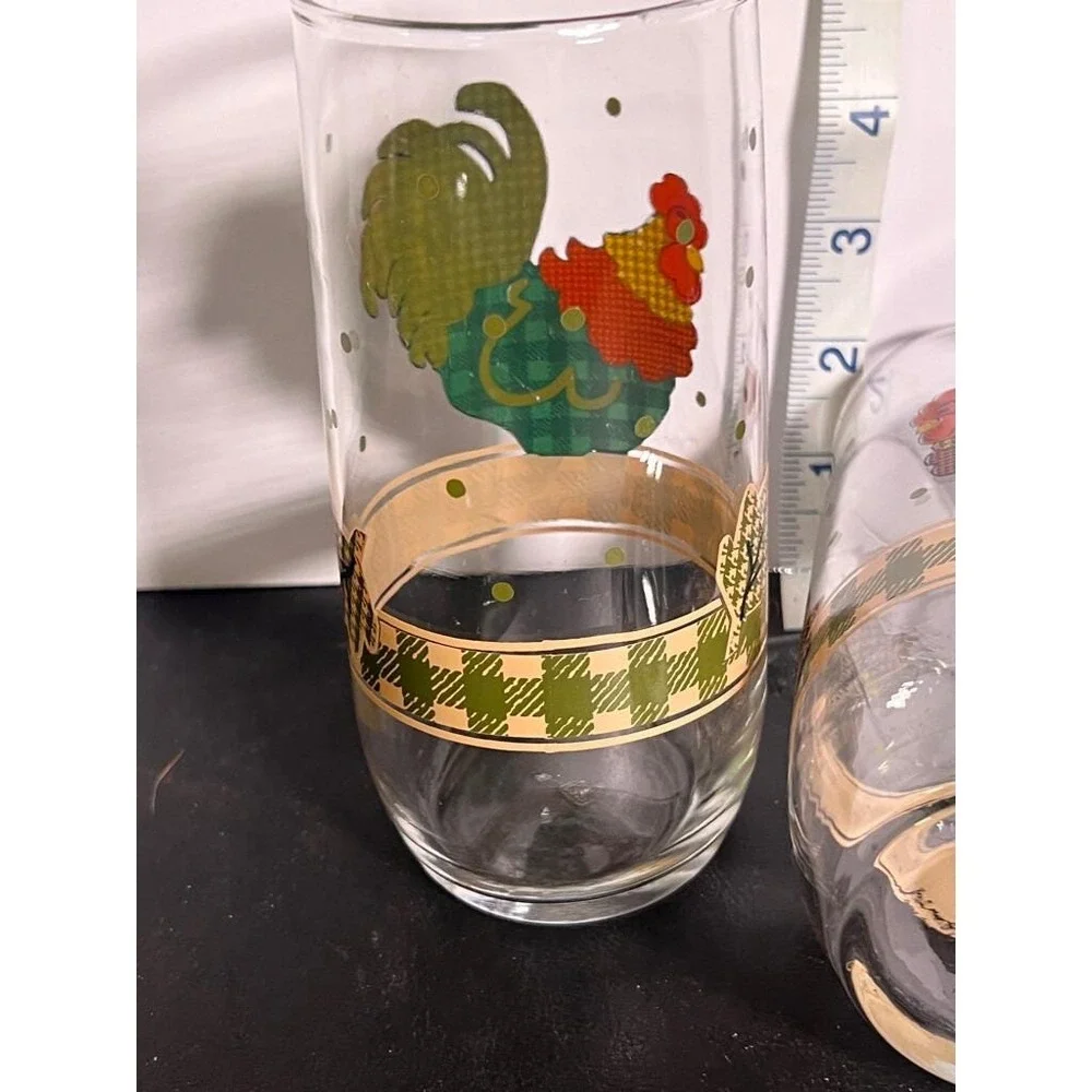 Lot of 2- Rooster Tumbler glasses by Julie Ingleman‎ Green Tan (RA)